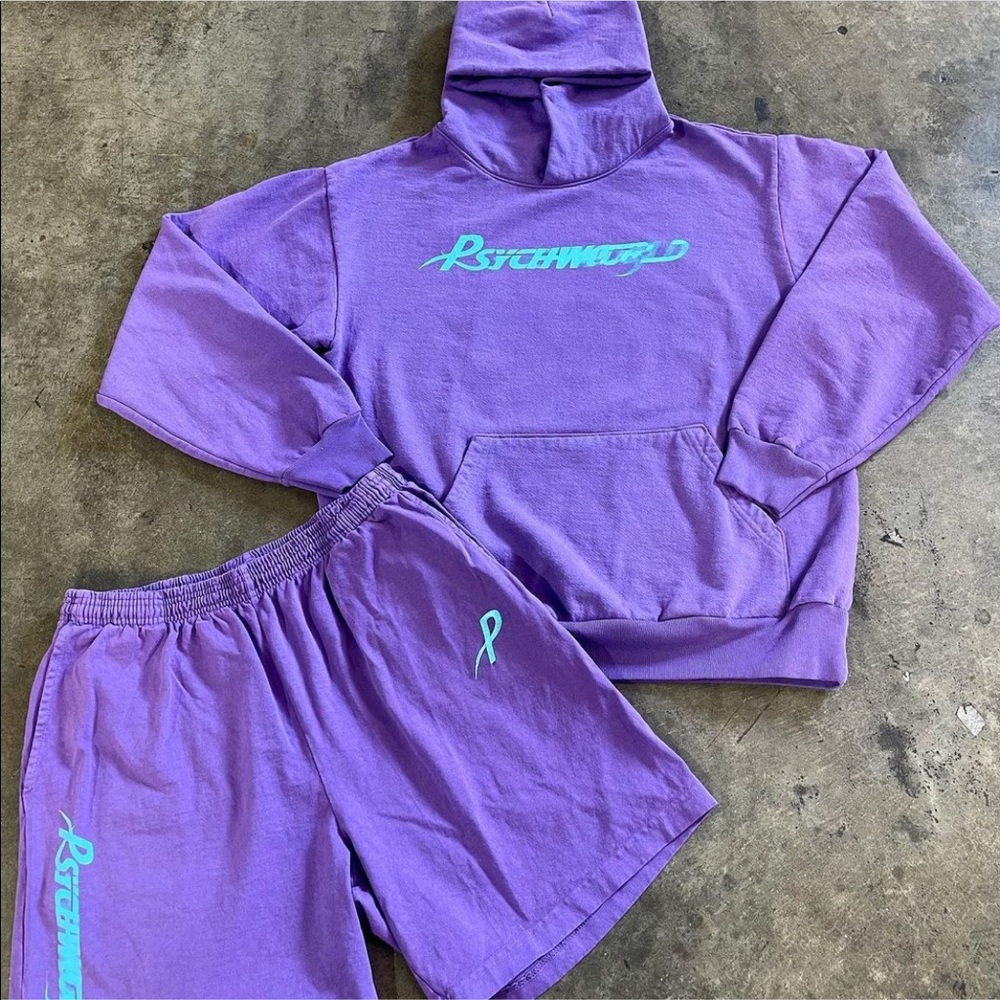 Pyschworld Motion Logo Shorts Brand New Size Small